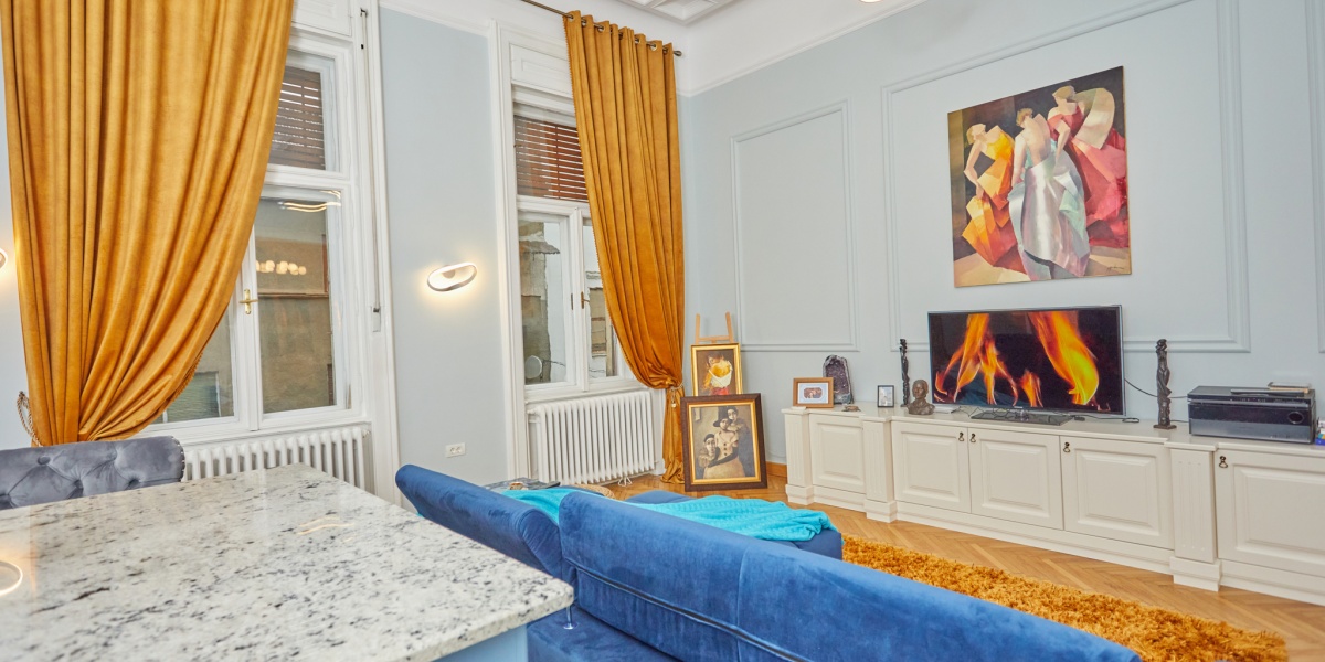 Apartamentul cu picturi în centru orașului Arad